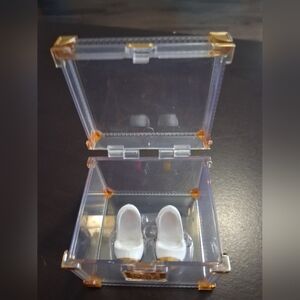 Rainbow High Clear Doll Display Case with Colorful Pump Heel Doll Shoes